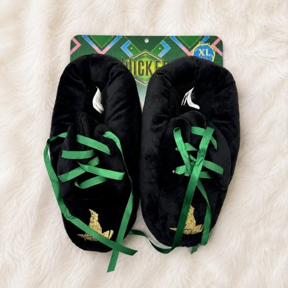 Wicked Elphaba Thropp Womens Slippers Black Green Size XL 9.5-10.5